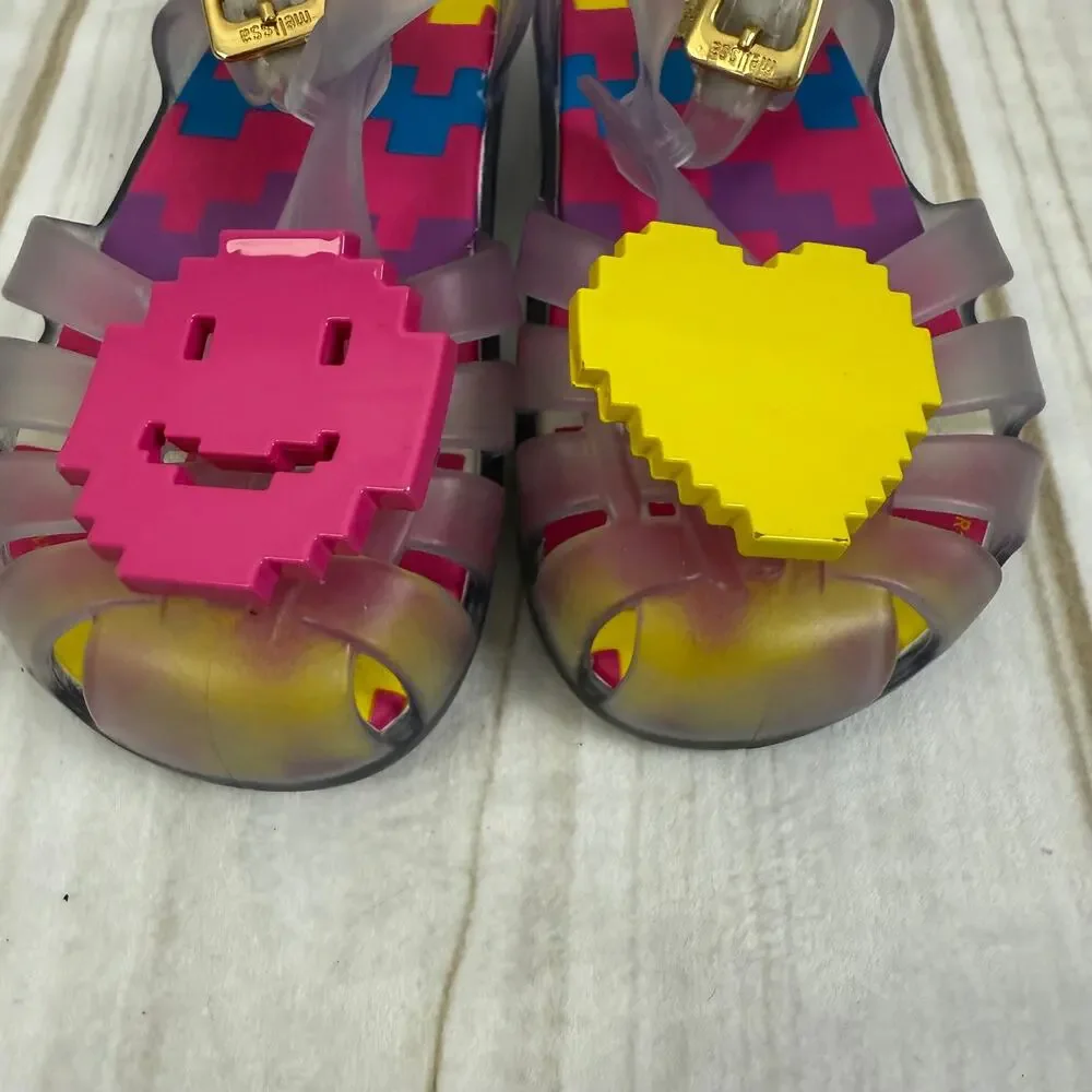 Mini Melissa fun funky